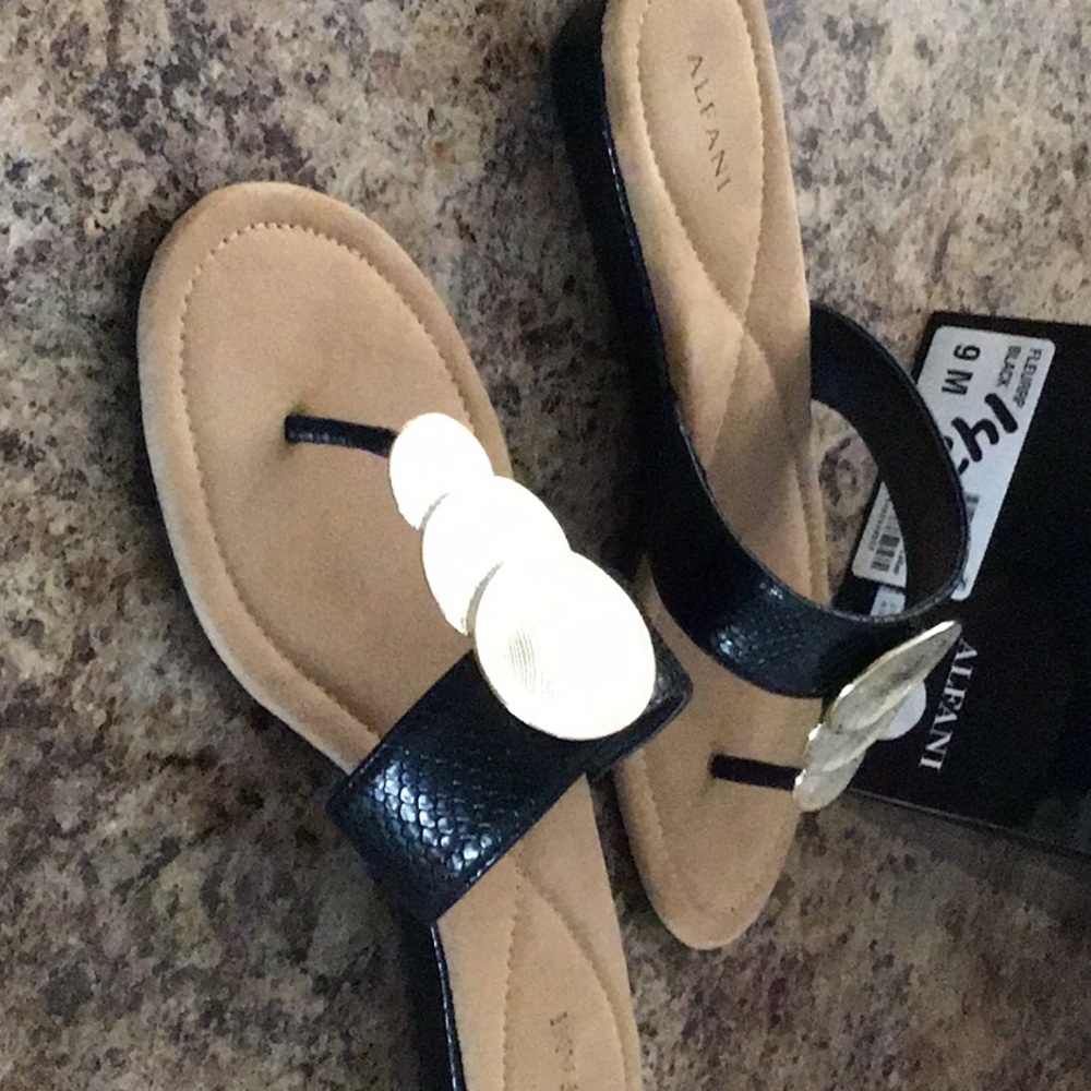 Women’s new Black sandals